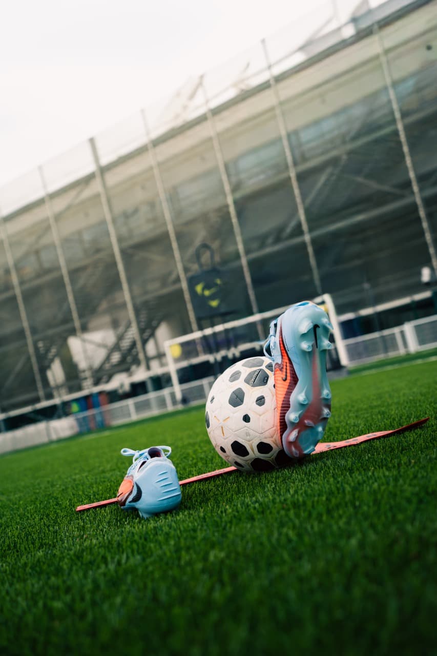 Nike — Campain for the release of the Phantom soccer cleats